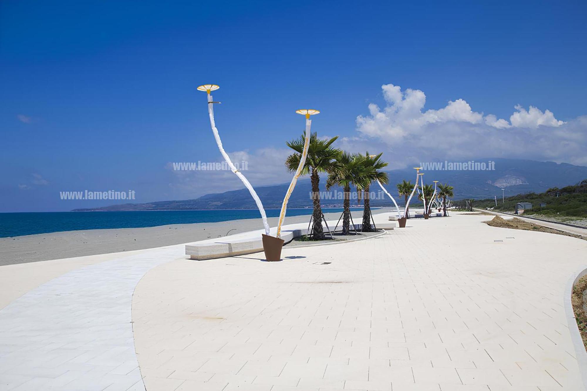 Stylish Apt Terina - Le Lincelle, Lamezia - Bright, Spacious, Elegant And With Terrace Sant'Eufemia Lamezia Ngoại thất bức ảnh